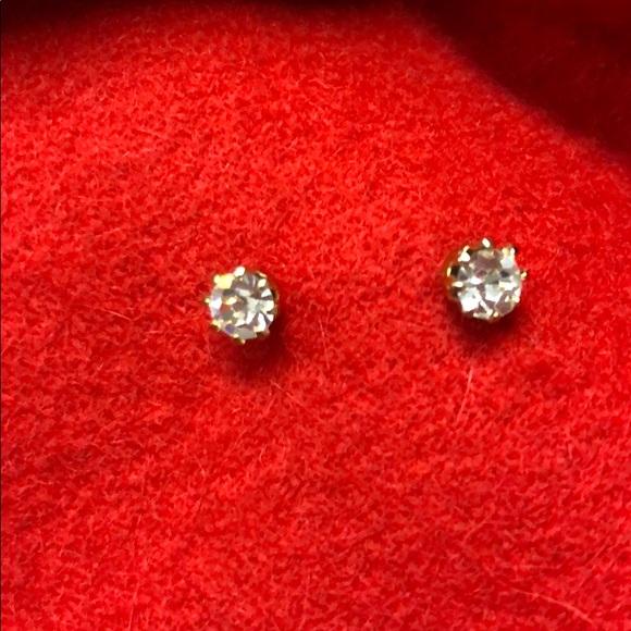 14 k gold CZ Diamond stud earrings - Picture 2 of 8